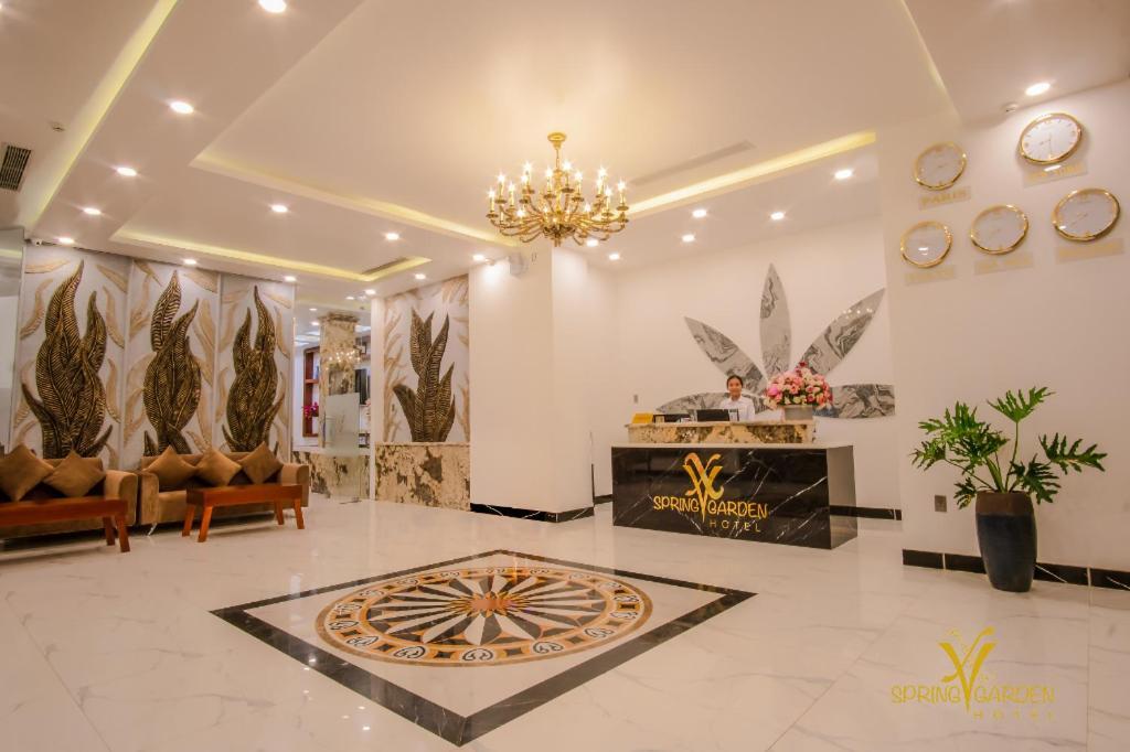 Spring Garden Hotel Lk Long Khanh Esterno foto
