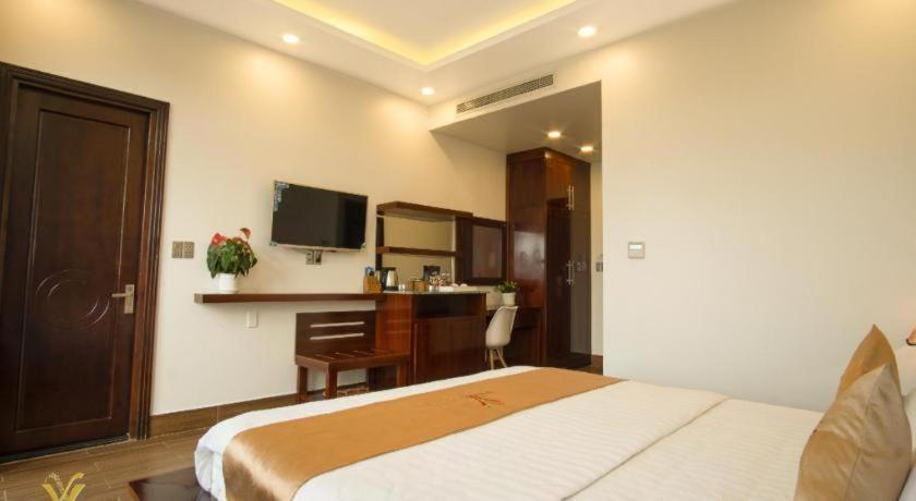 Spring Garden Hotel Lk Long Khanh Esterno foto
