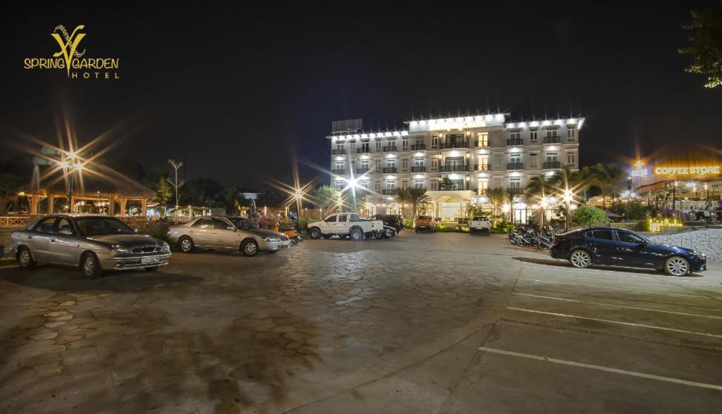 Spring Garden Hotel Lk Long Khanh Esterno foto